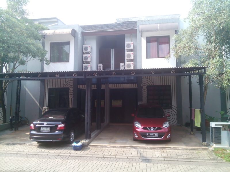 DIJUAL RUMAH KOST - LOKASI STRATEGIS ANTARA BSD & GADING 